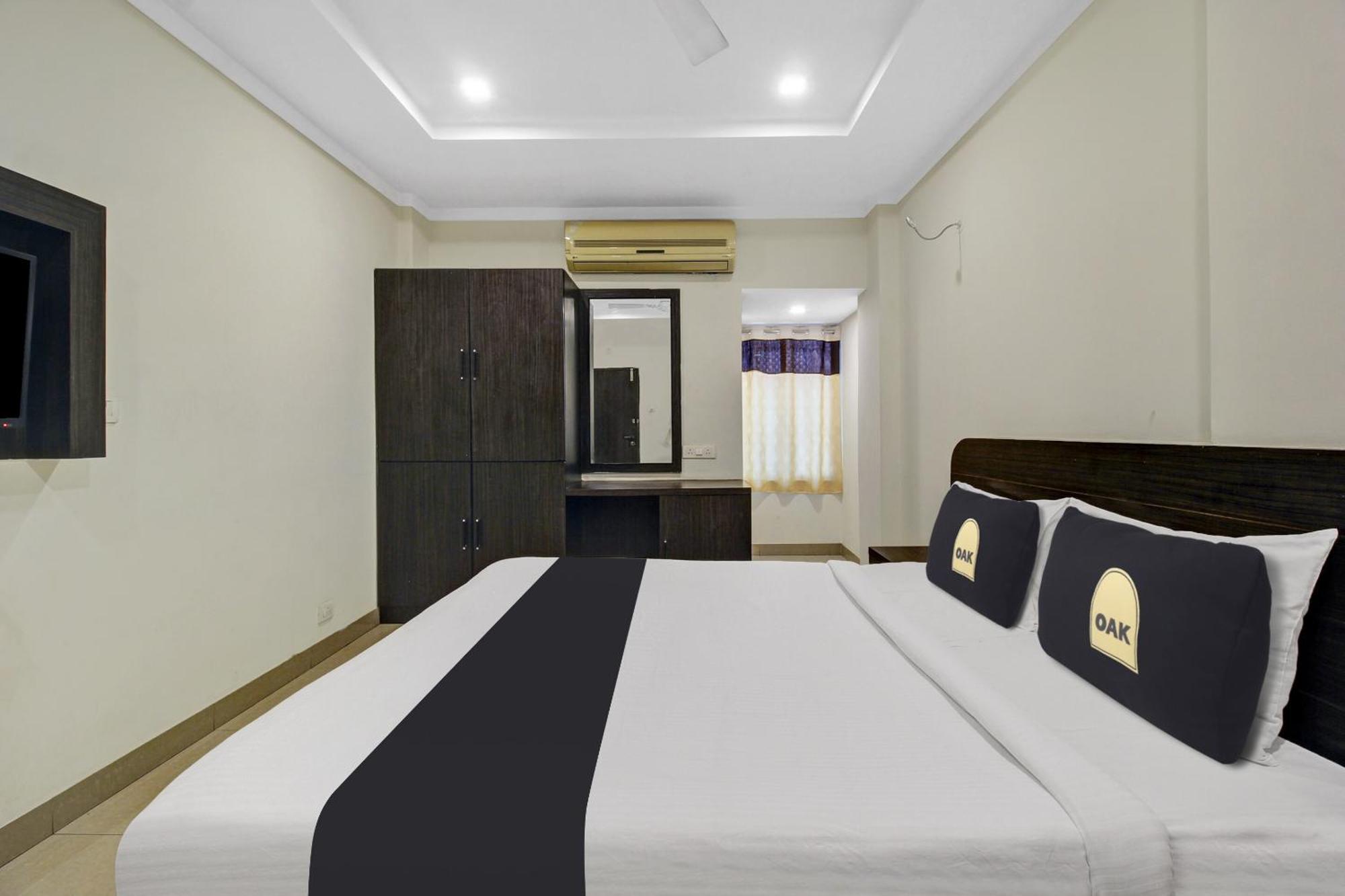 Super Townhouse Oak Lb Nagar Ramoji Hotel Hyderabad Exterior foto